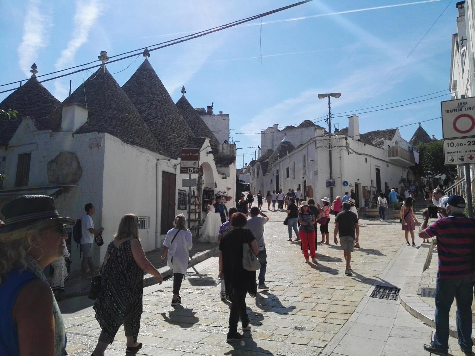 Trulli Sciummo Relais Bed and Breakfast Alberobello Exteriör bild